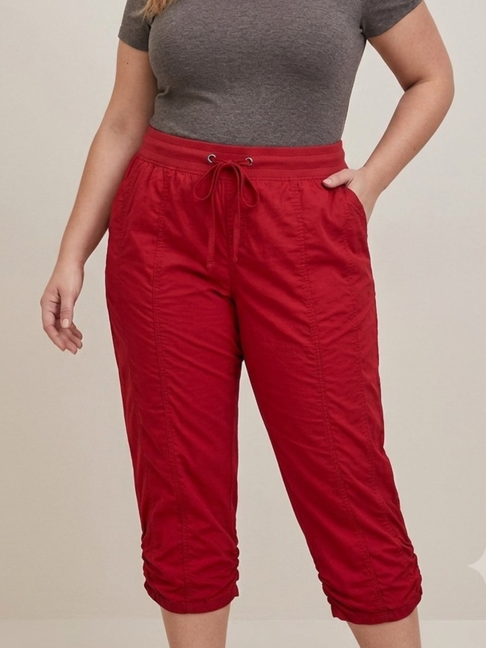 NWT Torrid Summer Wine Ruched Poplin Cropped Pants Size 20 Red Crop Drawstring